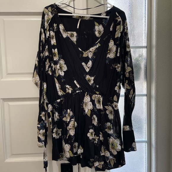 Free People Shirt - Picture 1 of 6